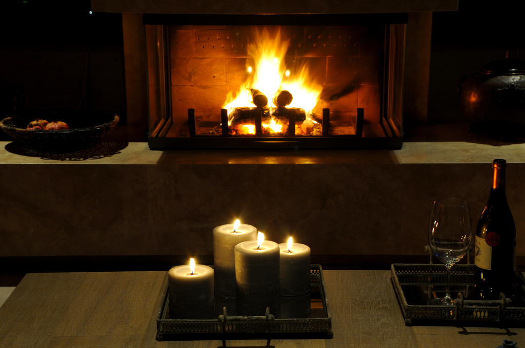 Two Rooms Hotel أورلا المظهر الخارجي الصورة